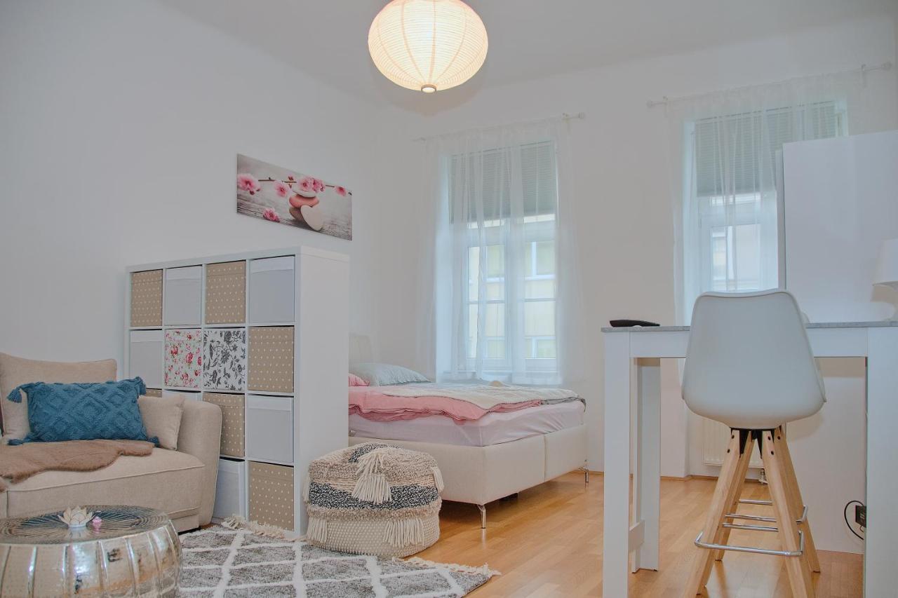 White Lotus Apartment Βιέννη Εξωτερικό φωτογραφία