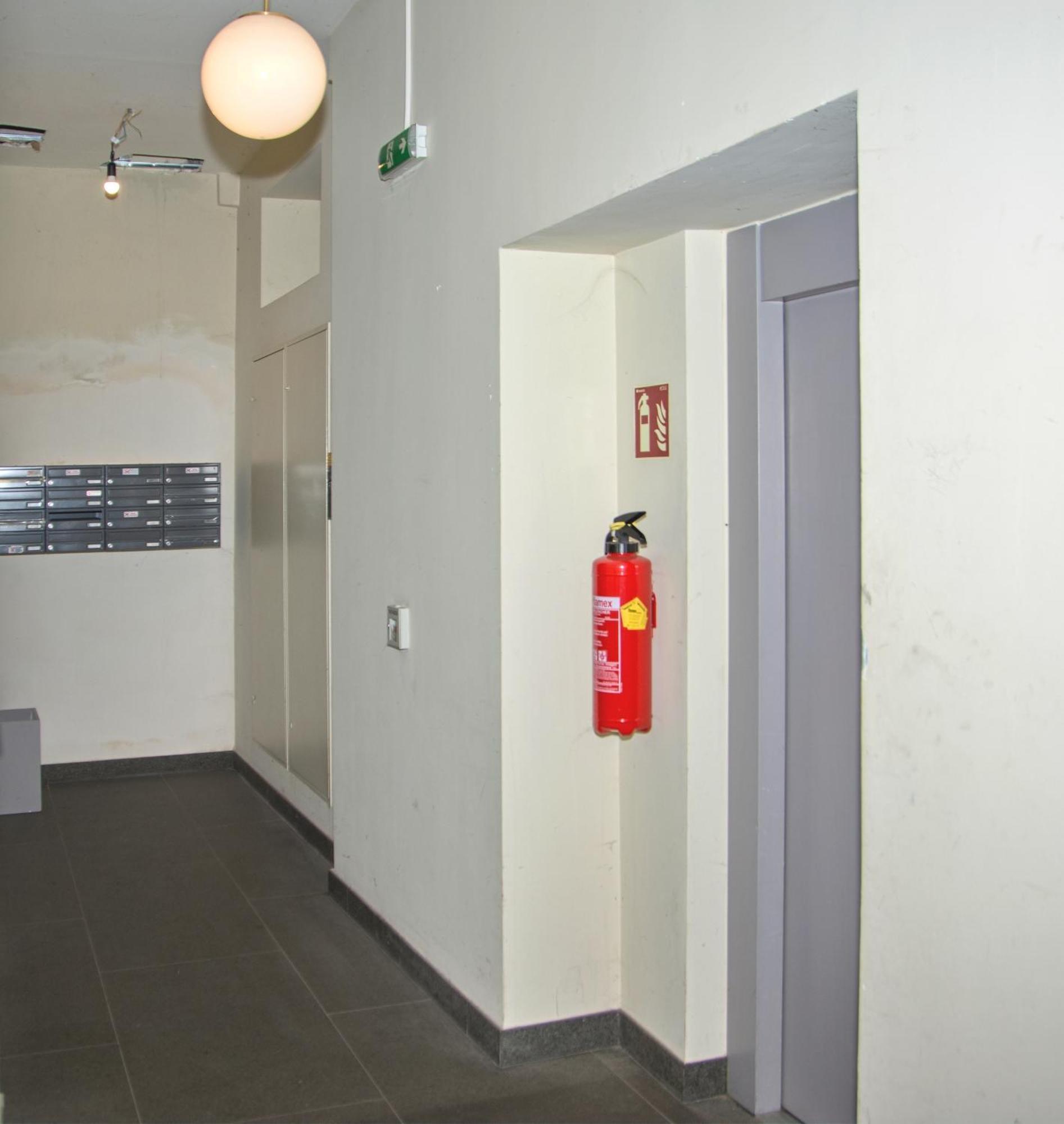 White Lotus Apartment Βιέννη Εξωτερικό φωτογραφία